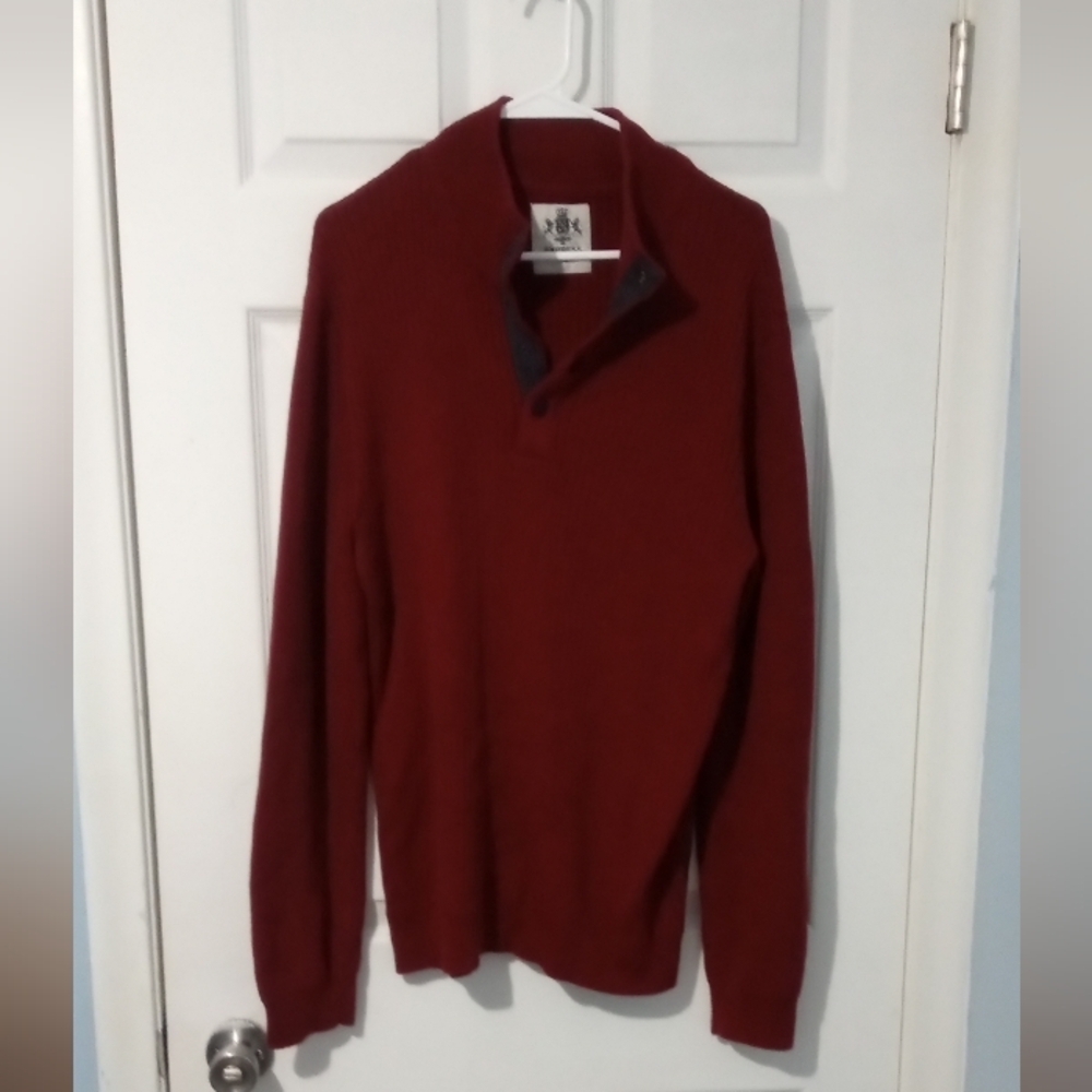 Express Men's Red V-Neck Button Pullover Sweater